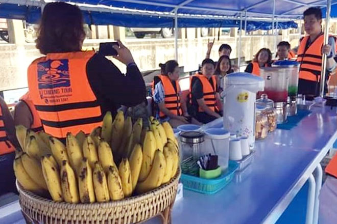 Phang Nga Sea Canoe by Big Boat